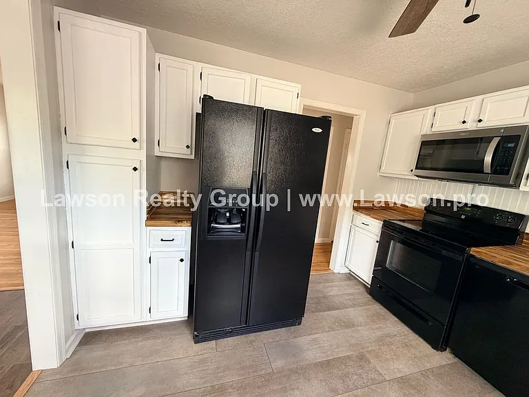 2868 Silver Leaf Dr — Photo 10