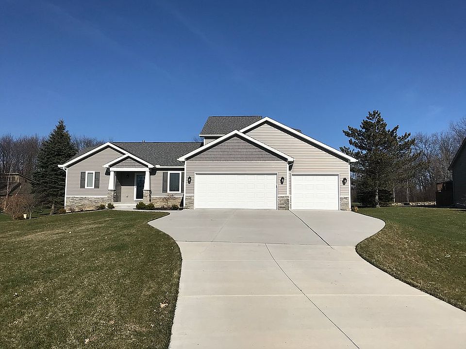 1st image of 13041 Minnetonka Dr