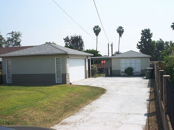 3rd image of 3434 Brighton St