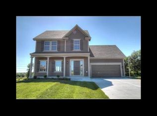 10804 N Richmond Ave, Kansas City, MO 64157