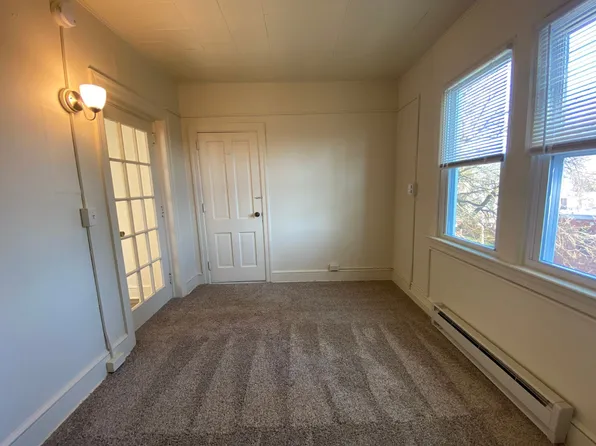 516 W James St, 516 W James St APT 5, Lancaster, PA 17603