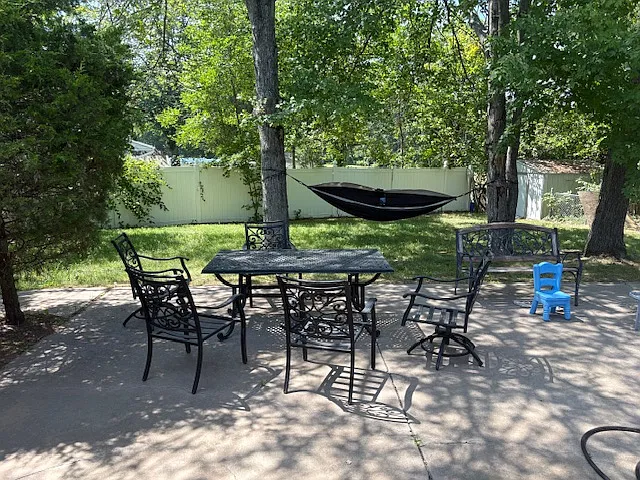 3 bed, 1572 sqft, $3,500 — Photo 2
