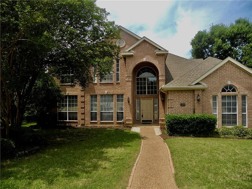 1st image of 2205 Club Creek Cir