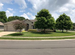 2212 Disar Dr, Springfield, IL 62711