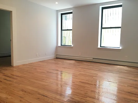 Rented by Avenues Real Estate | media 13
