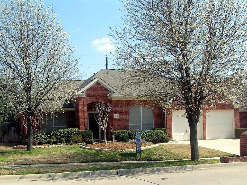 1st image of 1349 Gatewood Dr