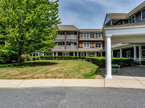 18 West Road #201, Orleans, MA 02653