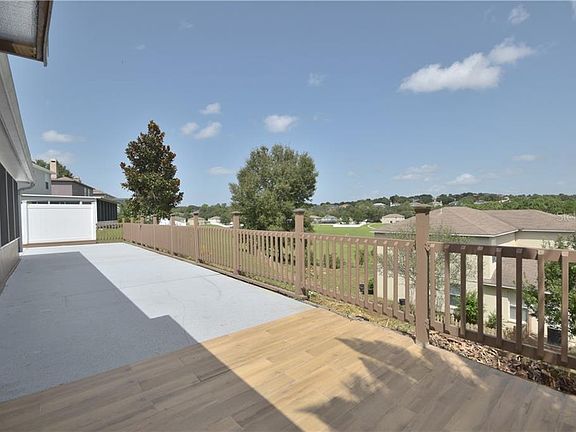 2nd image of 2044 Country Brook Ave