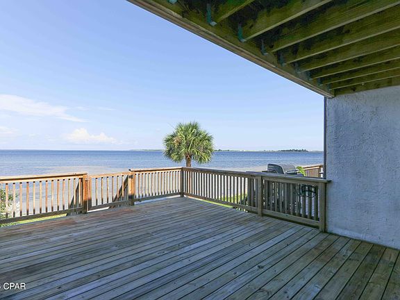 2nd image of 6447 Oakshore Dr
