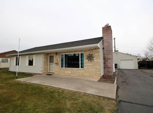 2004 S Trippe St, Richland, WA 99354
