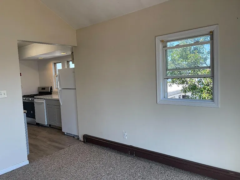420 W Fulton St — Photo 7