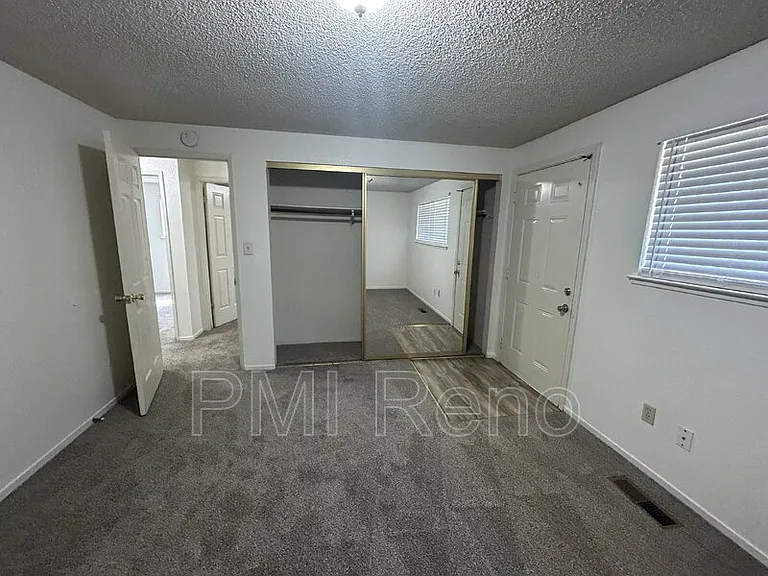 6620 Lotus St — Photo 8