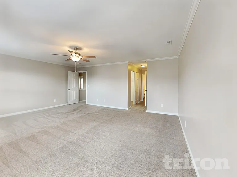 2316 Wexford Way — Photo 9