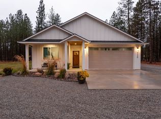 4320 E Big Meadows Rd, Chattaroy, WA 99003