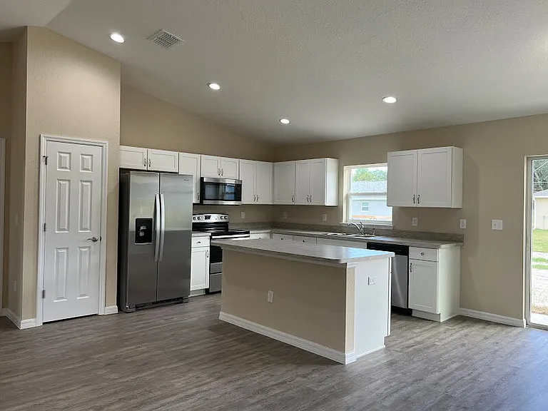 13669 SW 113th Pl — Photo 9