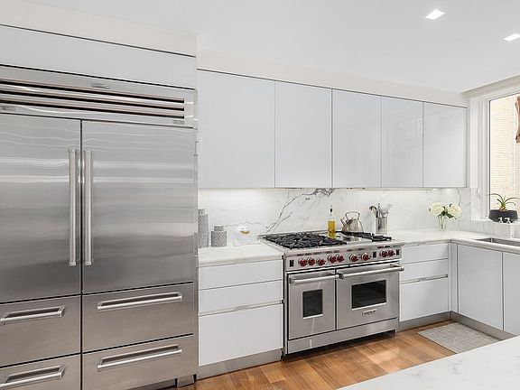 4th image of 1175 Park Ave #7B