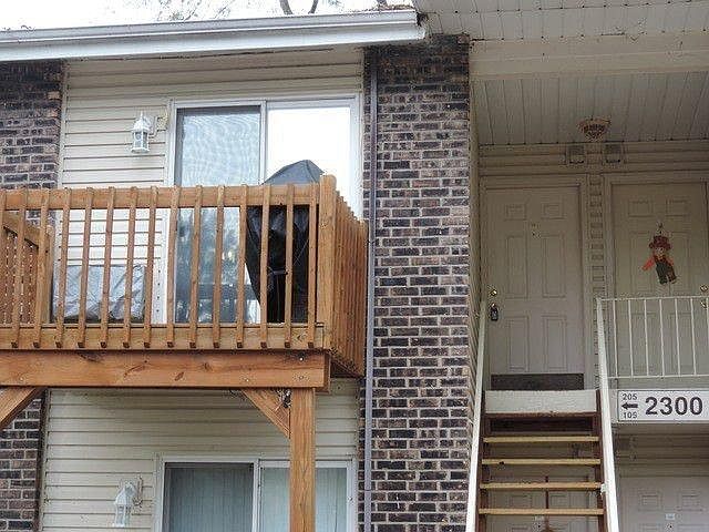 1_Building_Front