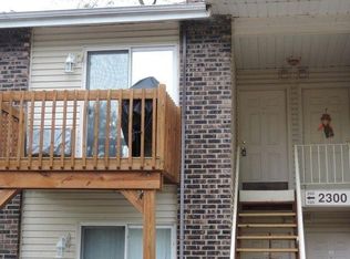 2300 Light Rd, Oswego, IL 60543