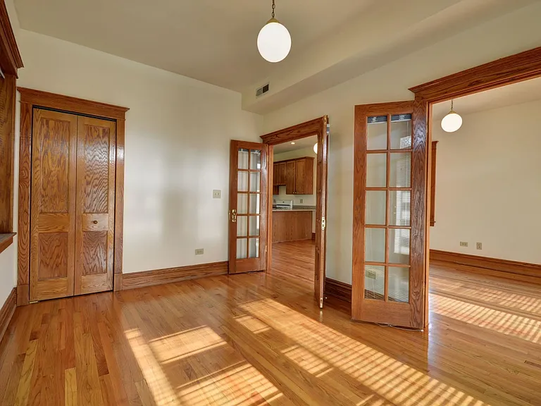 3920 N Janssen Ave #1 — Photo 6