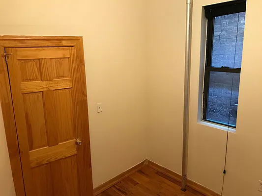 Rented by Crosstown Apartments NYC | media 7