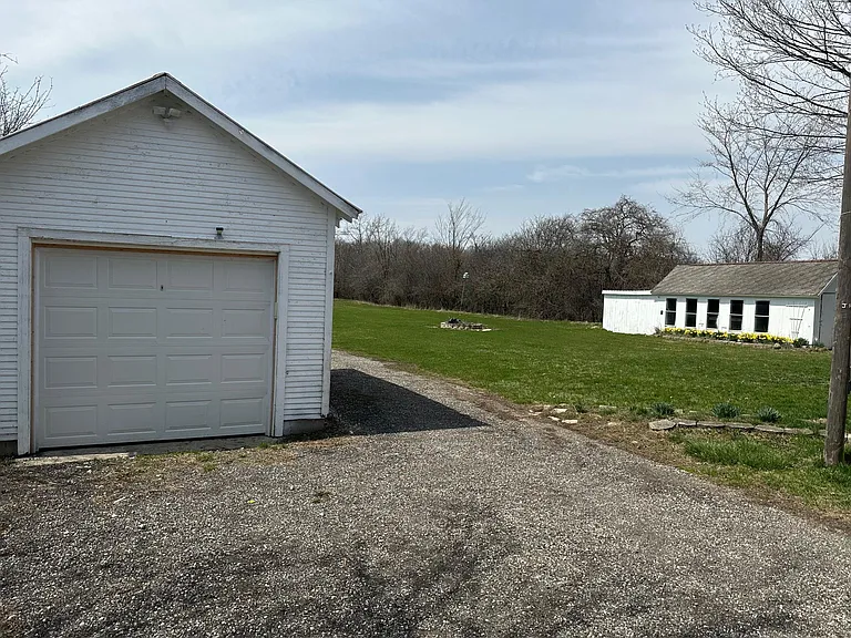 1700 S Wagner Rd — Photo 29