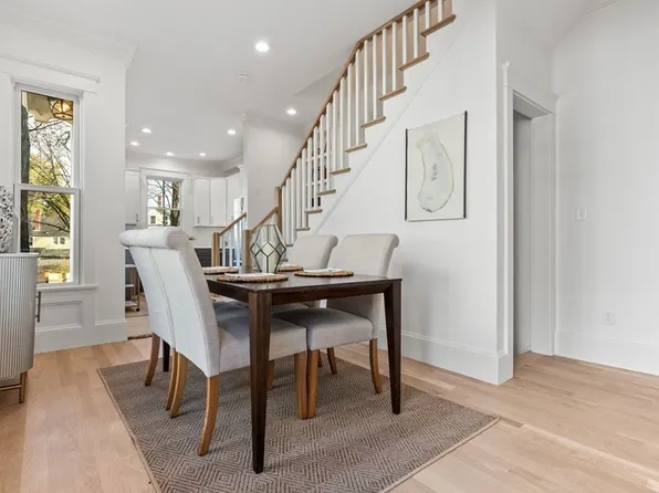 68 Washington St #68, Newburyport, MA 01950