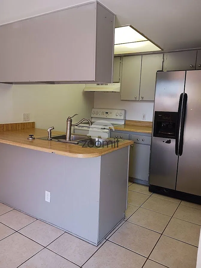 2 bed, 1.5 bath, 1068 sqft, $1,095 — Photo 3