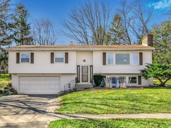 9 Piedmont Ct, Madison, WI 53711