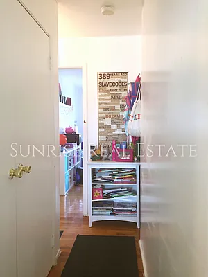 Rented by Sunrise Real Estate | media 41