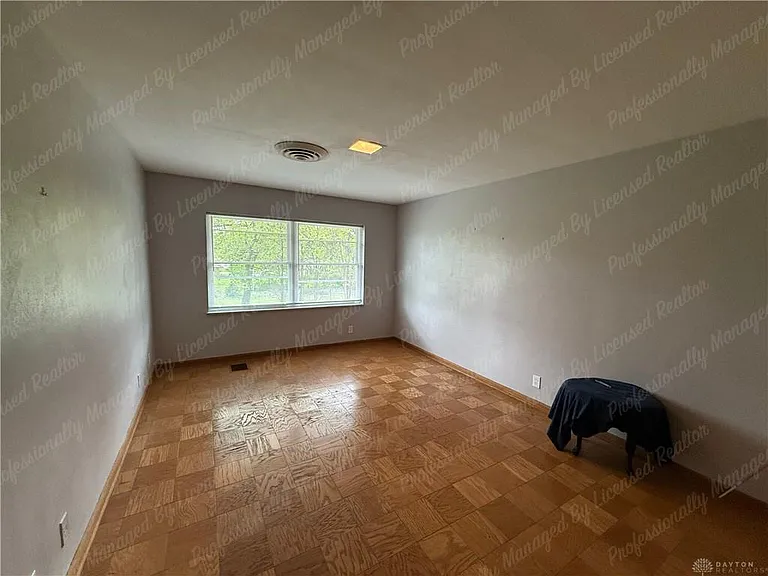 3776 Dorset Dr — Photo 31