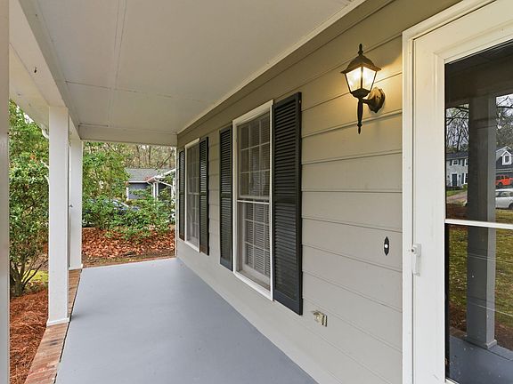 4th image of 8217 Clear Brook Dr