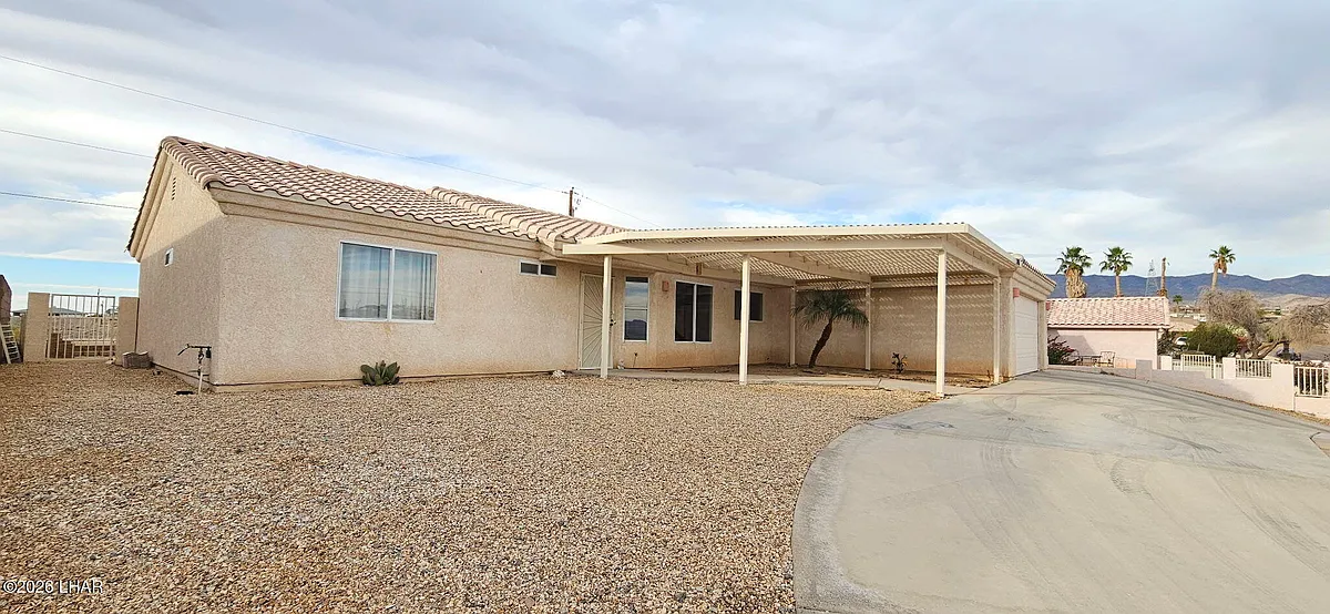 Building Photo - 3051 Simitan Dr