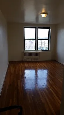 Rented by Lang Realty LLC | media 33