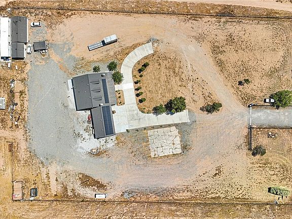 5th image of 20045 Dale Evans Pkwy