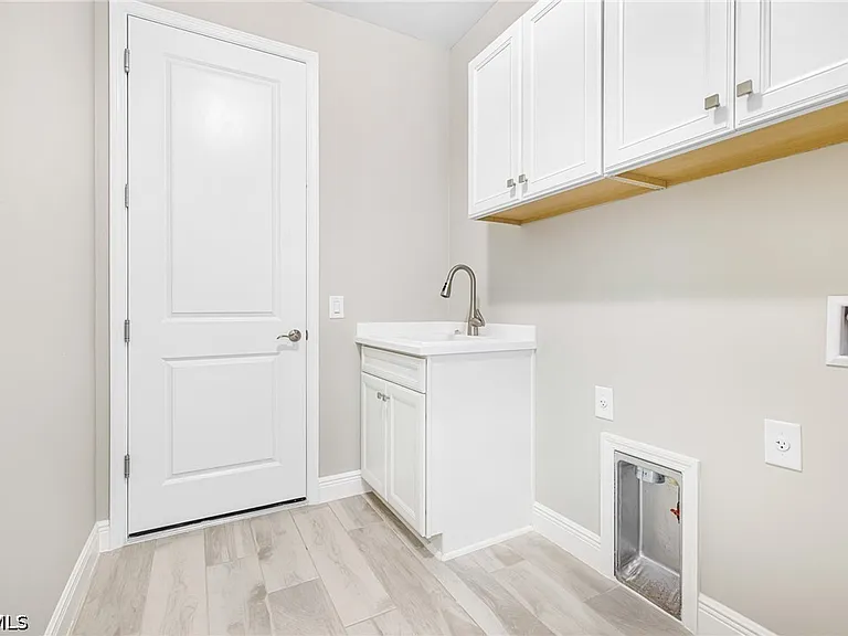 17812 Summerland Key Ct — Photo 25