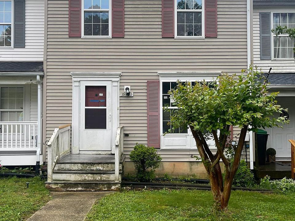 1st image of 39771 Hearts Desire Ln