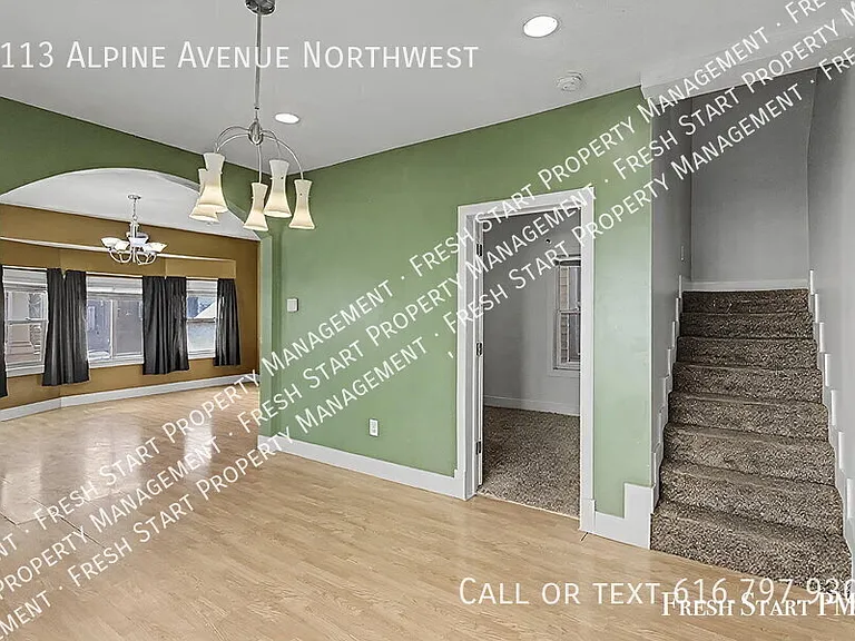 1113 Alpine Ave NW — Photo 15