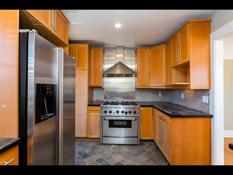 4982 Hawley Blvd #A — Photo 5