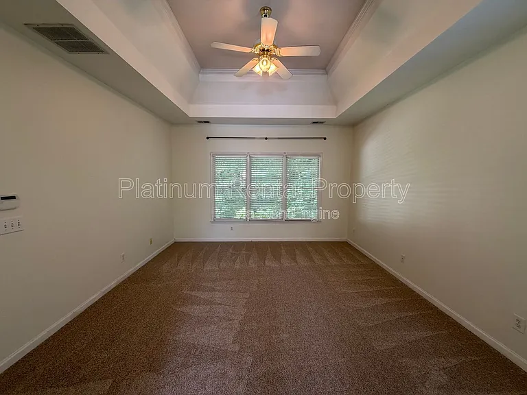 5975 Waterford Pl — Photo 16