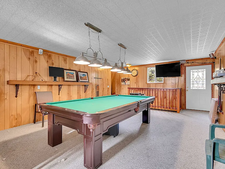 2027 Roland Dr — Photo 26