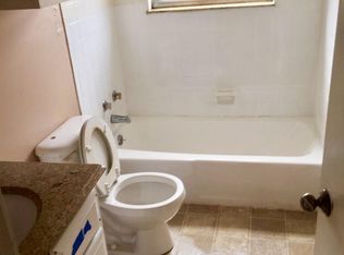 1808 Parkwood Ln #4, Johnson City, TN 37604