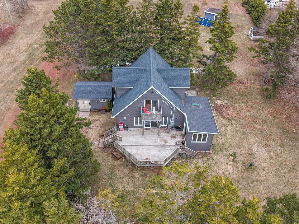 1st image of 16 Levine Ln