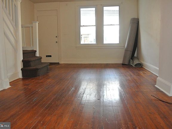 4th image of 5852 Osage Ave