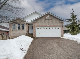 77 Princess St, Cambridge, ON N1S4Y6