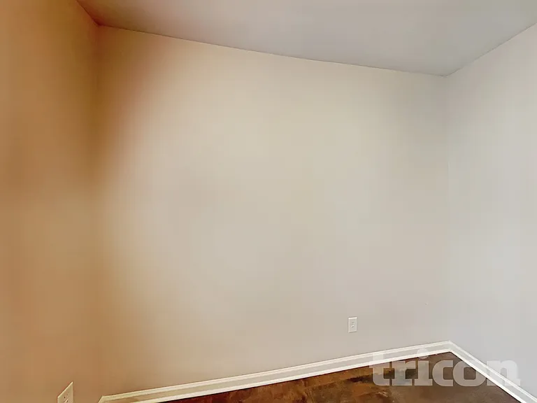 209 Ashmere Ct — Photo 7