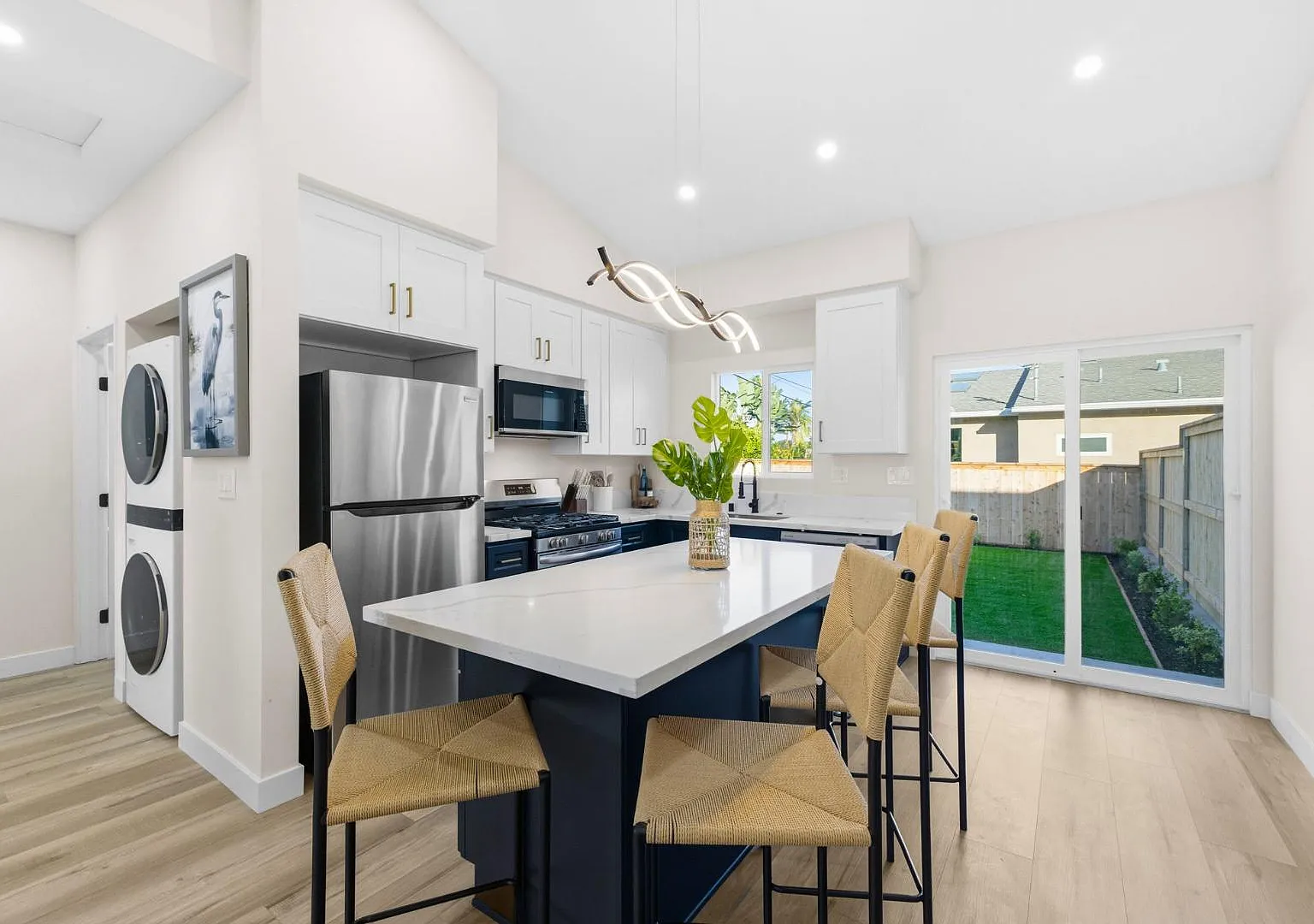 436 Date Ave #2 — Photo 3