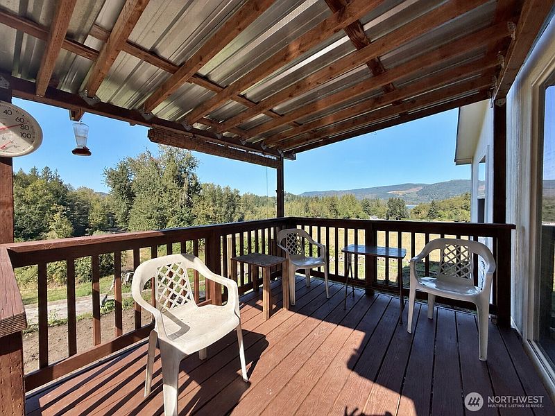 3rd image of 451 Green Mountain Road