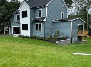 18 Casper Cir, Mashpee, MA 02649