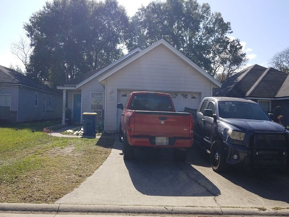1st image of 11202 Mikris Dr S