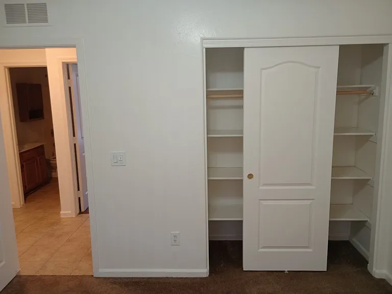 1161 E Avenida Isabela — Photo 19